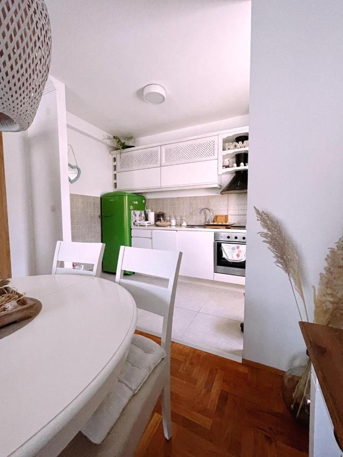Aska Apartment Bar Ngoại thất bức ảnh