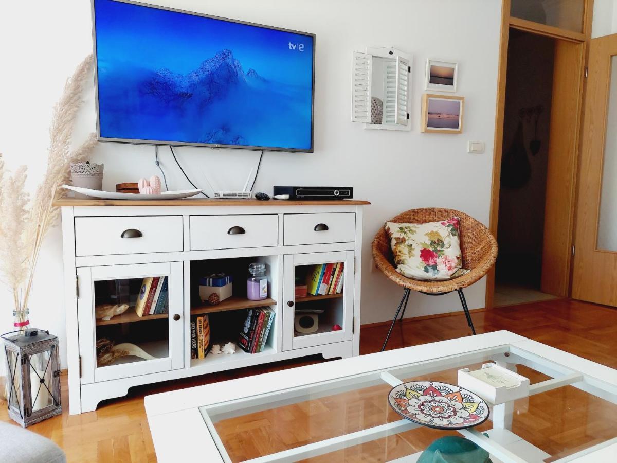 Aska Apartment Bar Ngoại thất bức ảnh