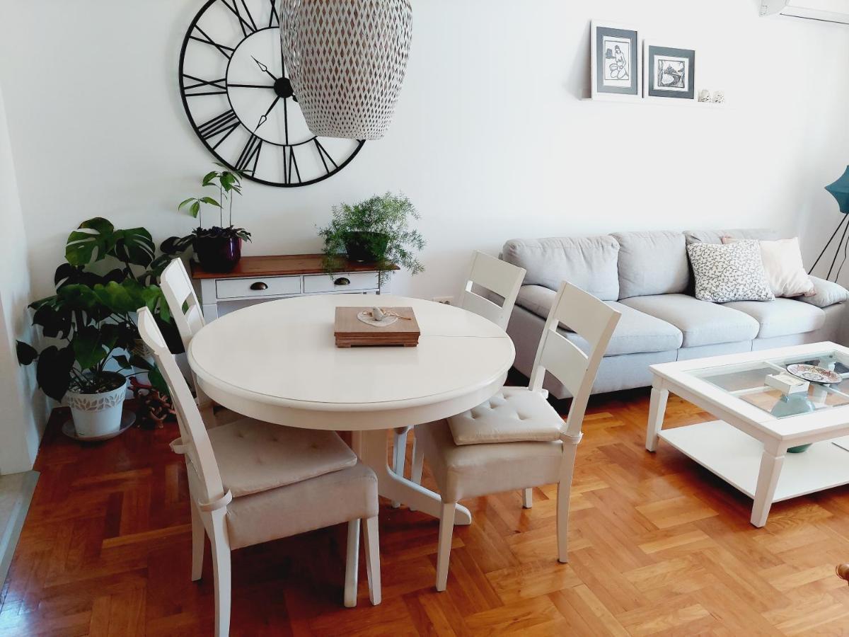 Aska Apartment Bar Ngoại thất bức ảnh
